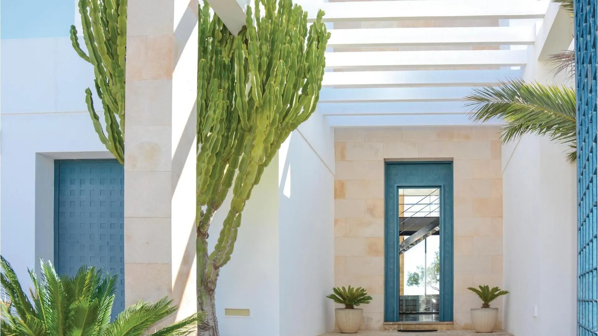 Amazing Home In Porto Colom With House Sea View Prázdninový dům Portocolom (Mallorca)